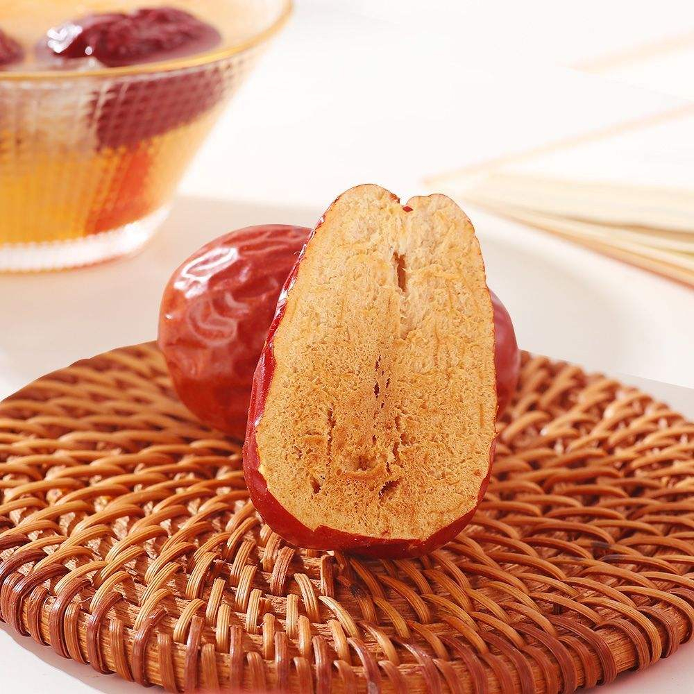 17884918773026.jpg Red Date Slices ingredient application example
