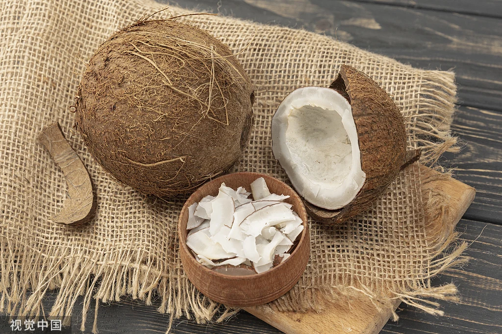 17885061262195.webp Coconut Chunks- quality detail view